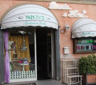  Attività commerciale in gestione a Monte Compatri (Roma)