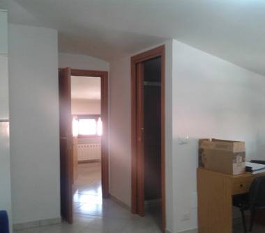 Trilocale in affitto a L'Aquila, Frazione Pettino, Via Australia 3