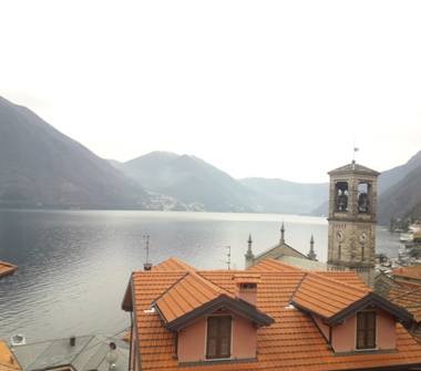 Quadrilocale in vendita a Centro Valle Intelvi (Como), Via Noci 7