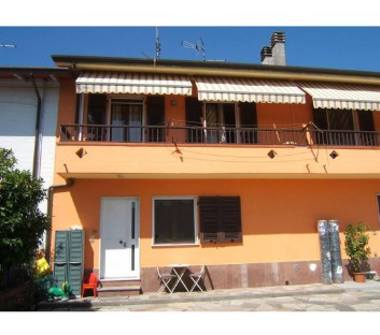 Appartamento in vendita a Fosdinovo, Frazione Caniparola