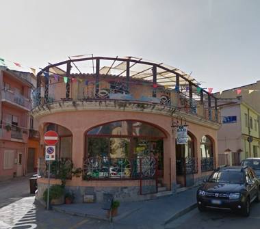 Stabile/Palazzo in vendita a Bari Sardo (Nuoro), Via Umberto I 2