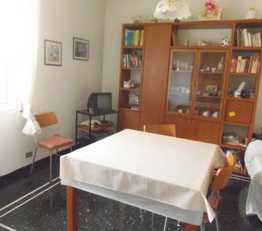 Appartamento in vendita a Genova, Zona Quezzi