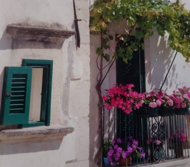 Appartamento in vendita a Rodi Garganico (Foggia), via Amedeo di Savoia 3