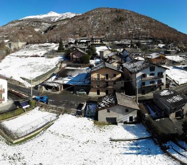 Altro in vendita a Aosta, Frazione Porossan
