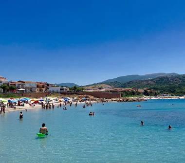 Affitto Appartamento Vacanze a Trinità d'Agultu e Vignola, Frazione Isola Rossa