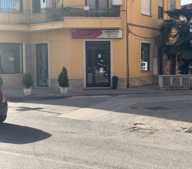 Quadrilocale in vendita a Frosinone (Frosinone), Via Mastruccia 3