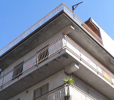 Quadrilocale in vendita a Belpasso (Catania), Via Salvatore Quasimodo 21