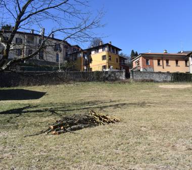 Terreno Edificabile Residenziale in vendita a Marchirolo (Varese), Via Vaglio 41