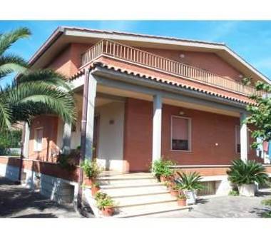 Villa in vendita a Anzio, Frazione Lavinio-Lido di Enea