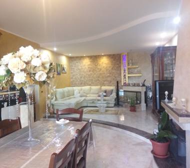 Appartamento in vendita a San Gregorio d'Ippona (Vibo Valentia)