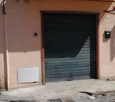 Laboratorio in vendita a Palermo, Zona Pallavicino