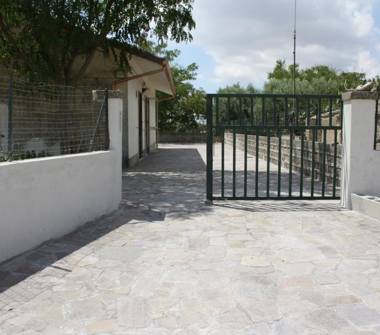 Casa indipendente in vendita a Modica (Ragusa)