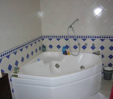 Altro in affitto a Roma, Zona Romanina, Via Guido Alfani 23