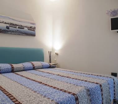 Quadrilocale in affitto a Napoli, Zona Centro Storico, Via Benedetto Croce 45