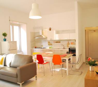 Appartamento in vendita a Napoli, Zona San Giovanni A Teduccio