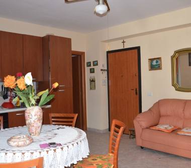 Trilocale in vendita a Villafranca Tirrena (Messina), Via Calamaro 7