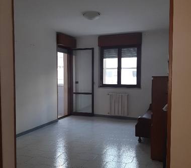 Appartamento in vendita a Brindisi, Frazione Centro città, Via Romolo 106
