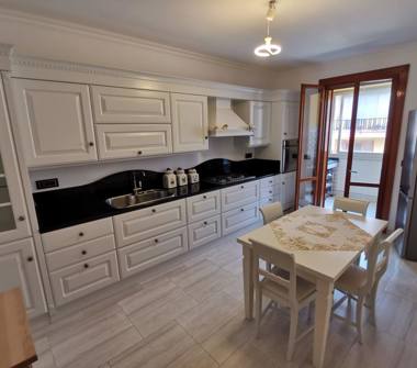 Appartamento in vendita a Siracusa, Frazione Belvedere