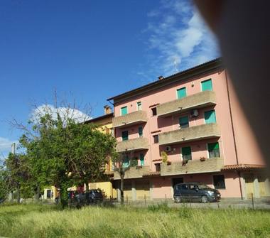 Trilocale in vendita a Forlì, Frazione Villafranca Di Forlì, Viale Bologna 275