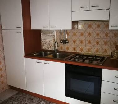 Affitto Stanza Singola a Napoli, Zona Fuorigrotta, Rione Duca D'Aosta 29