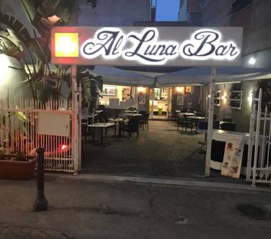 Bar in vendita a Nettuno (Roma)