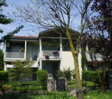 Appartamento in vendita a Carnate (Monza e Brianza)