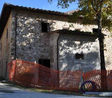 Rustico/Casale in vendita a Carmignano (Prato)