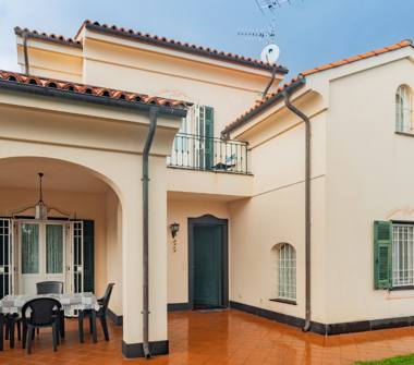 Affitto Villa Vacanze a Ceriale (Savona)