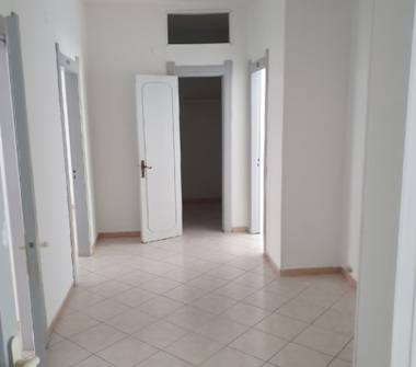 Quadrilocale in vendita a Catanzaro, Frazione Catanzaro Marina, Via Padre Antonio da Olivadi 27