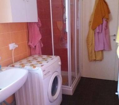 Palazzo/Stabile in affitto a Pisa, Zona Stazione, Via Cesare Battisti 31