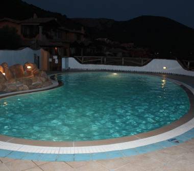 Affitto Appartamento Vacanze a Domus De Maria, Frazione Chia