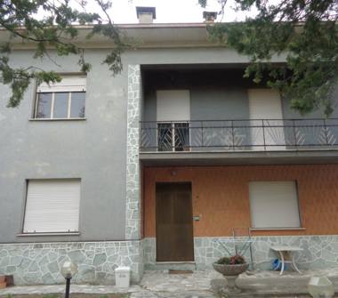 Casa indipendente in vendita a Arcevia, Frazione Montale, Frazione Montale 182