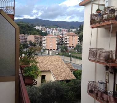 Quadrilocale in affitto a Messina, Frazione Minissale, Via Minissale 20