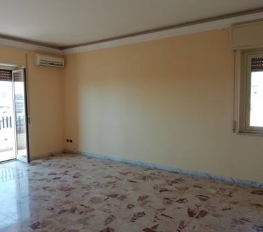 Appartamento in vendita a Giarre (Catania), Via Quattrocchi 36