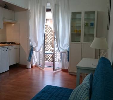 Monolocale in affitto a Roma, Zona Romanina, Via Isabella D'Este 4