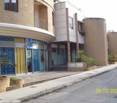 Negozio in affitto a Martano (Lecce)