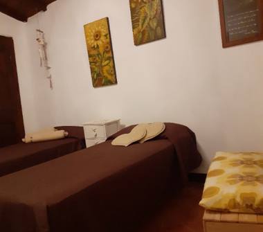 Affitto Casa Vacanze a Prelà, Frazione Valloria Marittima, Piazza San Gervasio e Protasio 1