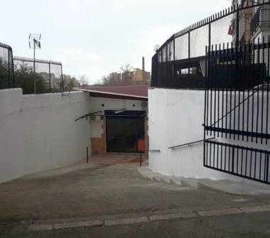 Magazzino in affitto a Palermo, Zona Oreto, Largo Ferdinando Lionti 6