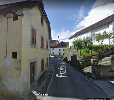 Casa indipendente in vendita a Comeglians, Frazione Mieli, Frazione Mieli 24