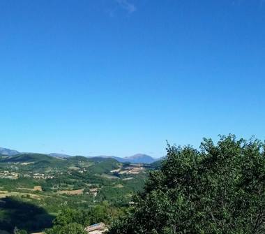 Quadrilocale in vendita a Fiastra (Macerata)
