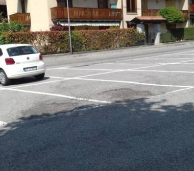 Quadrilocale in vendita a Leffe (Bergamo)