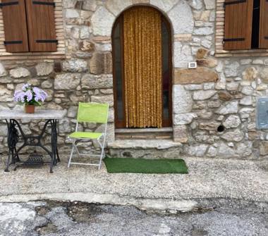 Quadrilocale in vendita a Tornareccio (Chieti), Via Giovanni Amendola 1