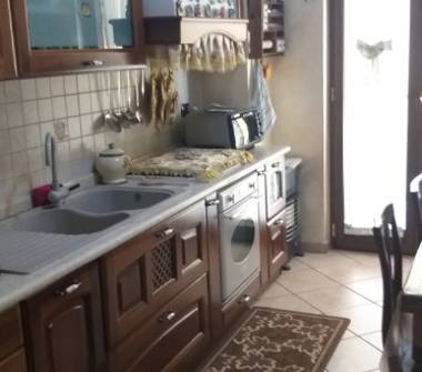 Trilocale in vendita a Giugliano in Campania (Napoli), Via F. Russo 13