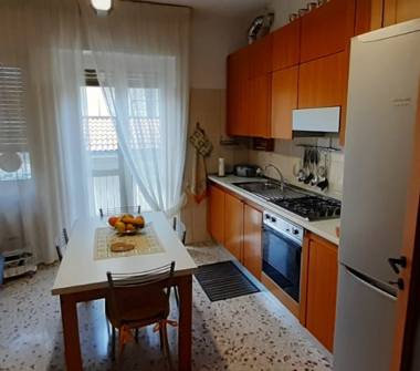 Quadrilocale in vendita a Chieti, Frazione Chieti Scalo, Via San Camillo de Lellis 51