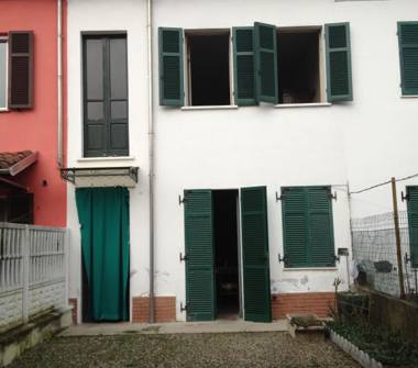 Villetta a schiera in vendita a Alessandria, Frazione Castelceriolo