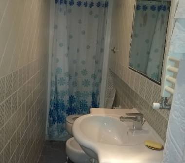 Affitto Stanza Doppia a Napoli, Zona Piazza Garibaldi, Piazza Giuseppe Garibaldi 7