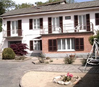 Casa indipendente in vendita a Castagnole Monferrato (Asti)