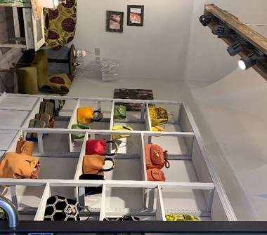 Negozio di abbigliamento in gestione a Firenze, Zona Duomo