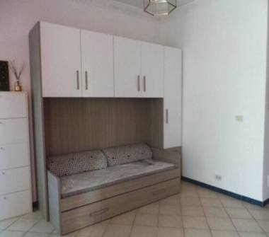 Palazzo/Stabile in affitto a Roma, Zona Cesano di Roma, Via Ettore Giovenale 7