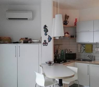 Bilocale in vendita a Tarquinia, Frazione Lido Di Tarquinia, Via dei Vulcenti 1